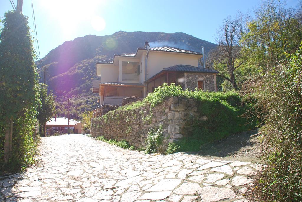 To Greki Hotel Livartzi Exterior foto